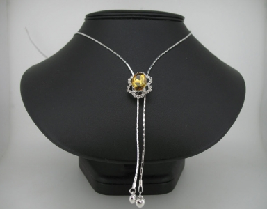 SILVER PLATED SLIDER NECKLACE.