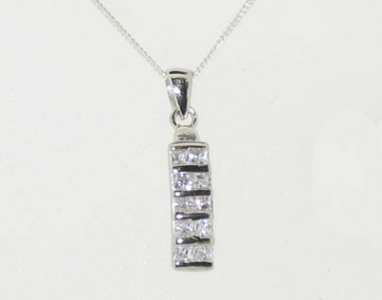 925 CZ PENDANT + CHAIN