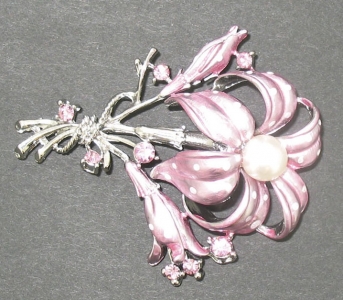 FLOWER BROOCH