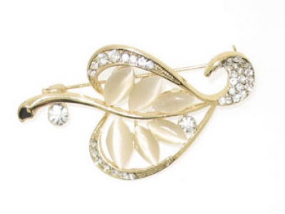 LEAF BROOCH