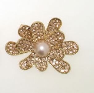 FLOWER BROOCH