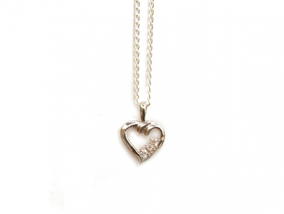 925 STERLING SMALL HEART PENDANT.