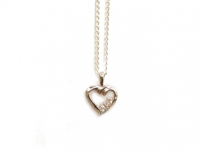 925 STERLING SMALL HEART PENDANT.