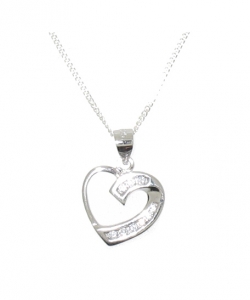 925 STERLING SILVER HEART PENDANT.