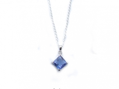 925 CZ PENDANT AND CHAIN.