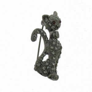 CAT BROOCH