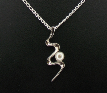925 PENDANT + CHAIN